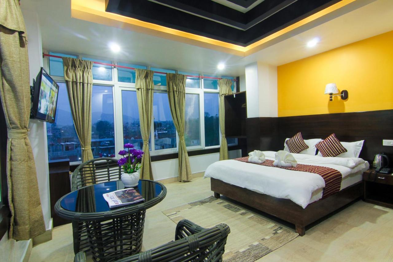 Hotel Lakeside Pvt. Ltd. بوكْرا المظهر الخارجي الصورة